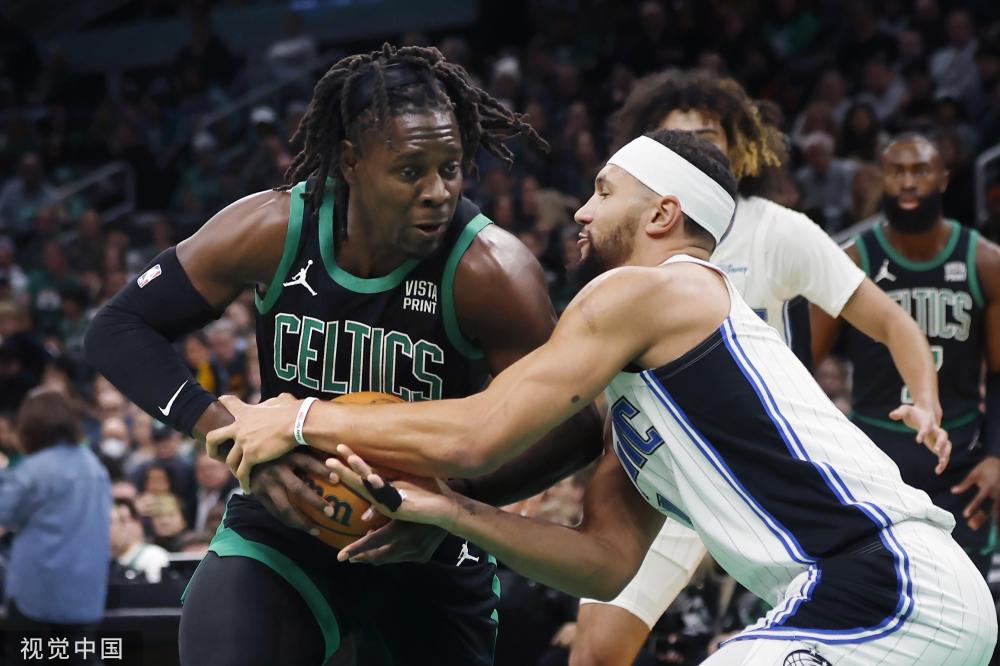 在足球产业 在足球产业