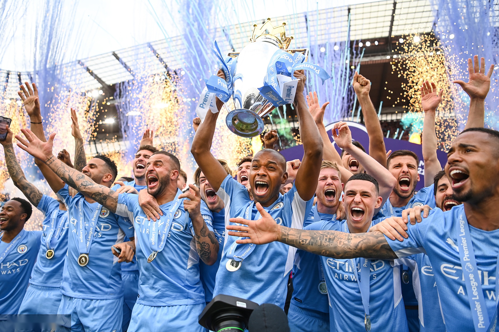 人道主义关 人道主义关